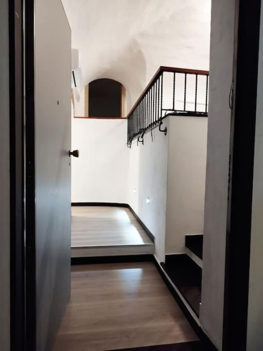 דירות ג'נובה The First Porta Soprana Prione מראה חיצוני תמונה